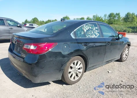 2017 Subaru Legacy 2.5I Premium z USA, uszkodzony, nr VIN 4S3BNAF65H3023814